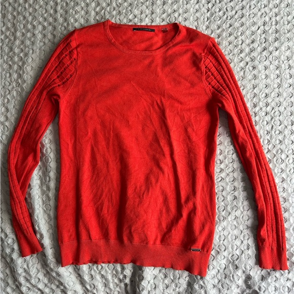 Orange Crew Neck Sweater Tahari Size M - Picture 1 of 2